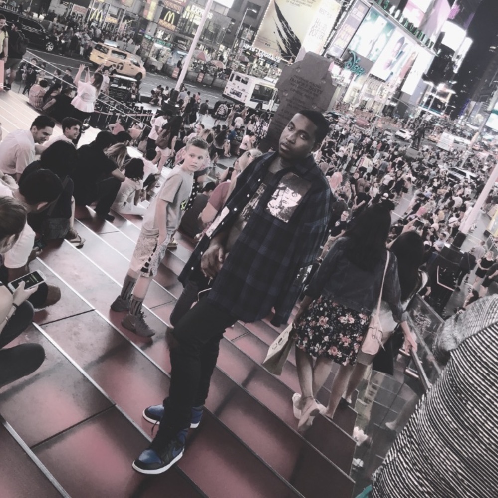 Meet your Posher, Toshan